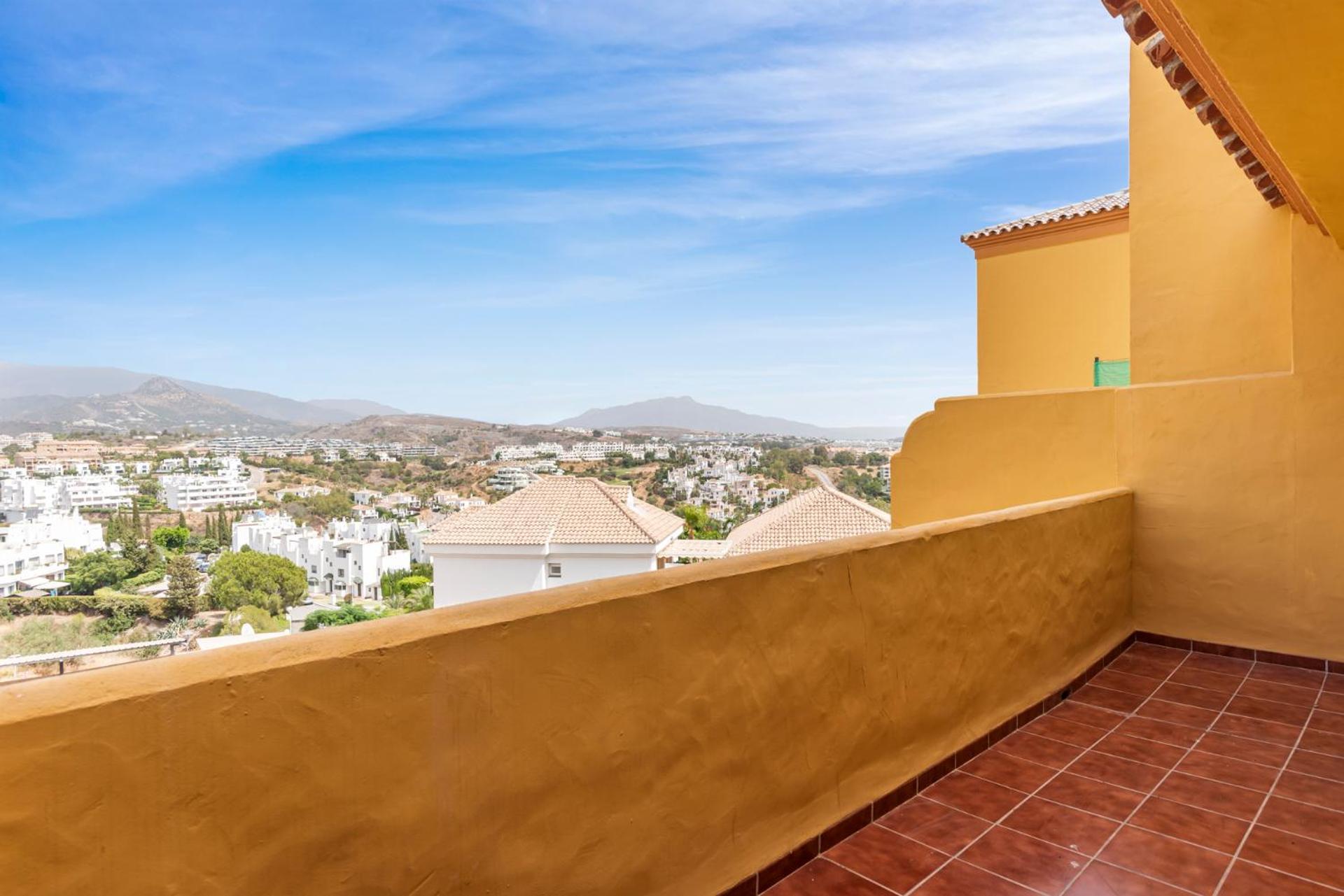 Sky And Sea Estepona Penthouse Zewnętrze zdjęcie