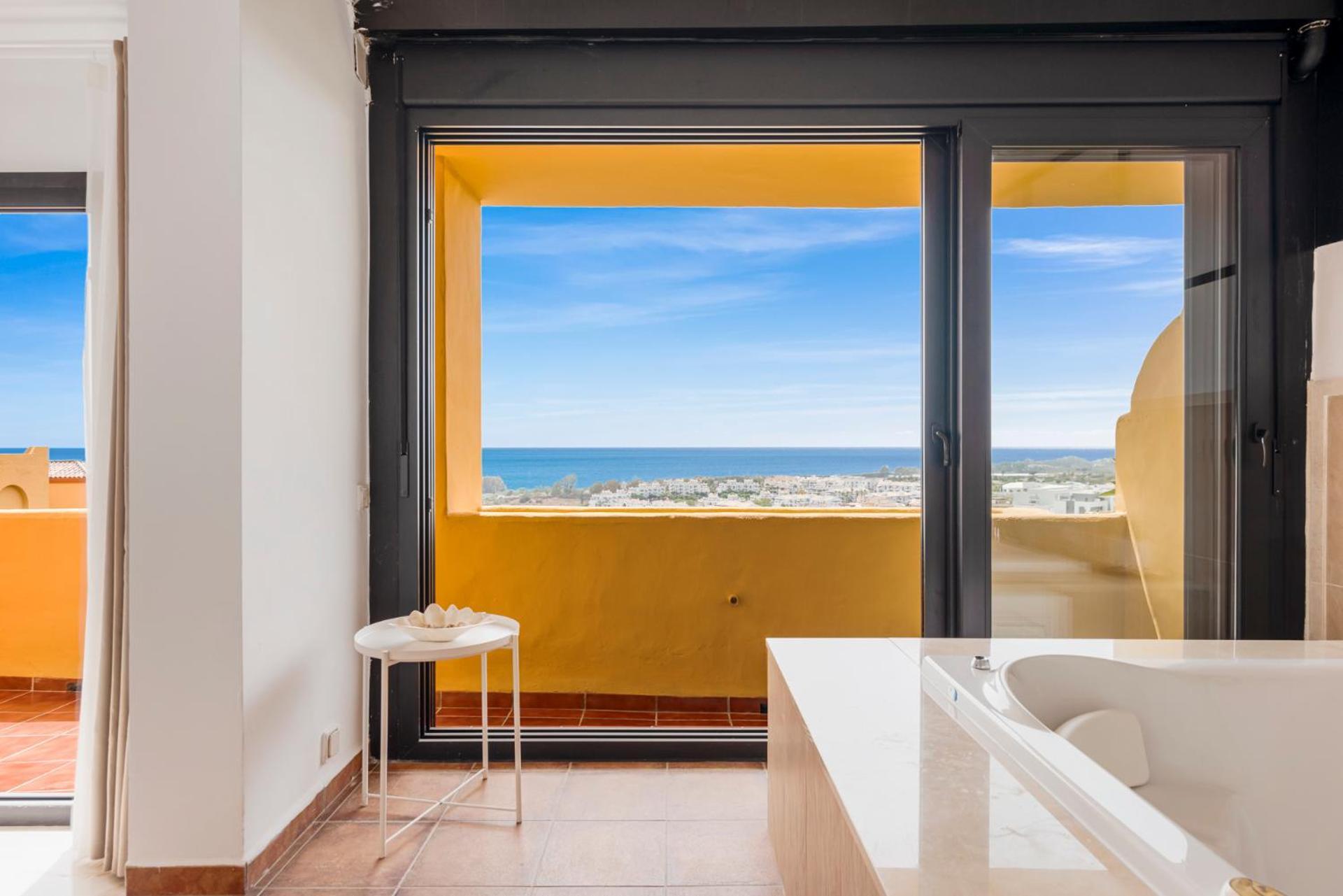 Sky And Sea Estepona Penthouse Zewnętrze zdjęcie