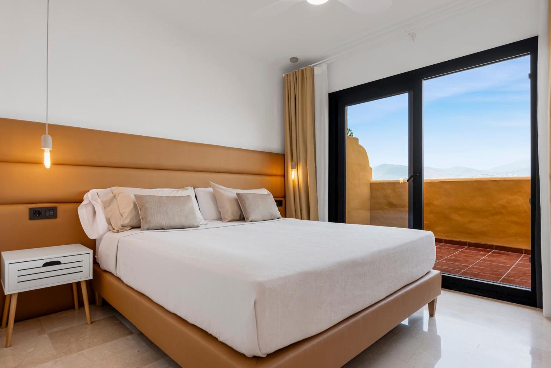 Sky And Sea Estepona Penthouse Zewnętrze zdjęcie