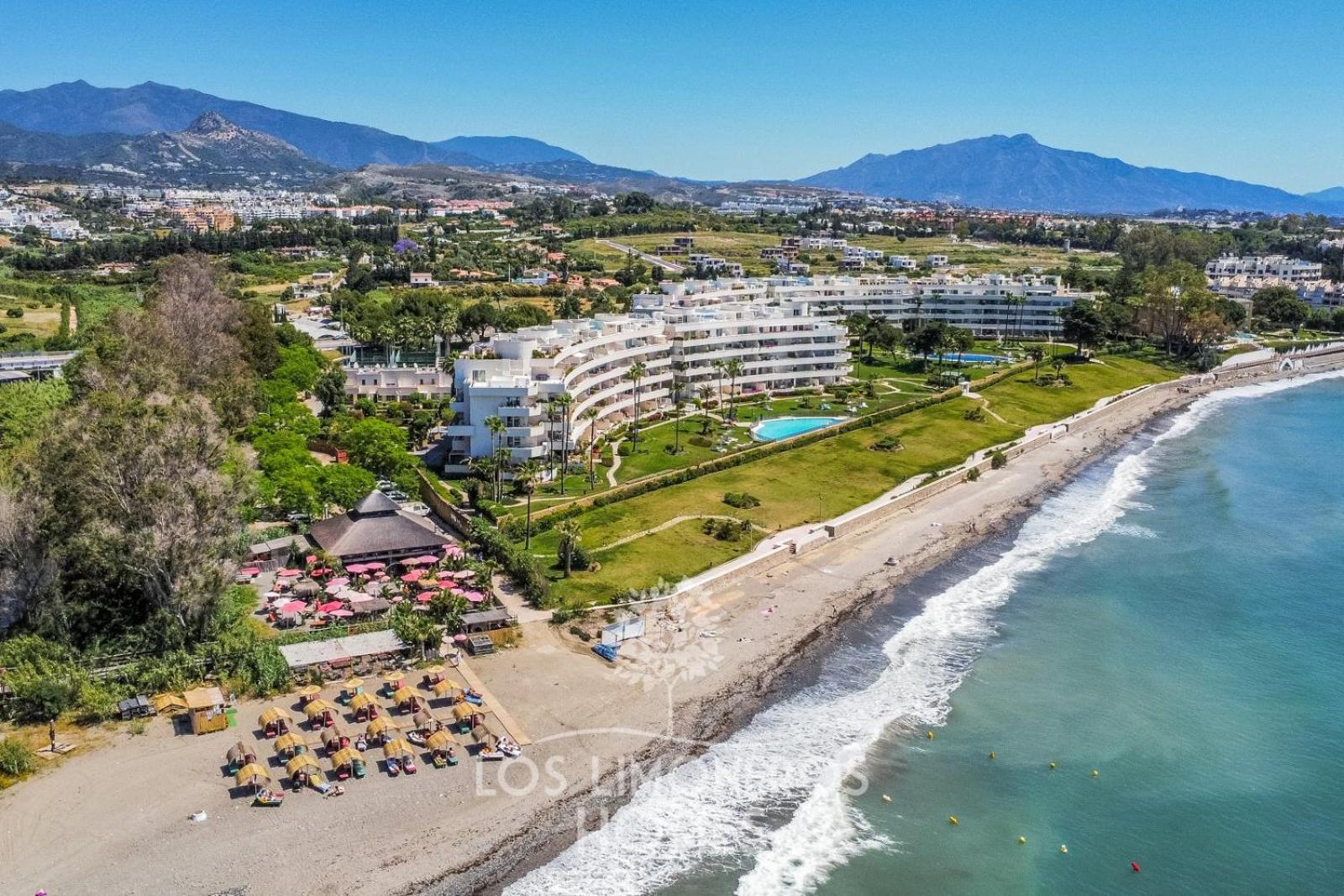 Sky And Sea Estepona Penthouse Zewnętrze zdjęcie